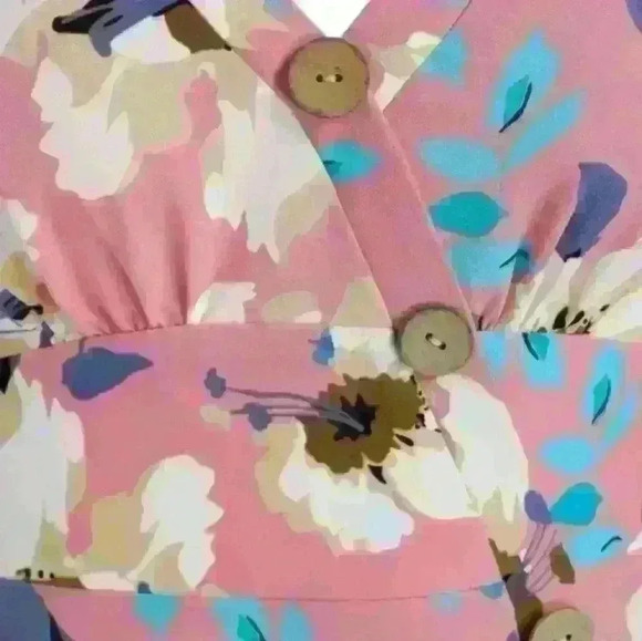 Floral button flare dress Size 8 - Picture 3 of 7